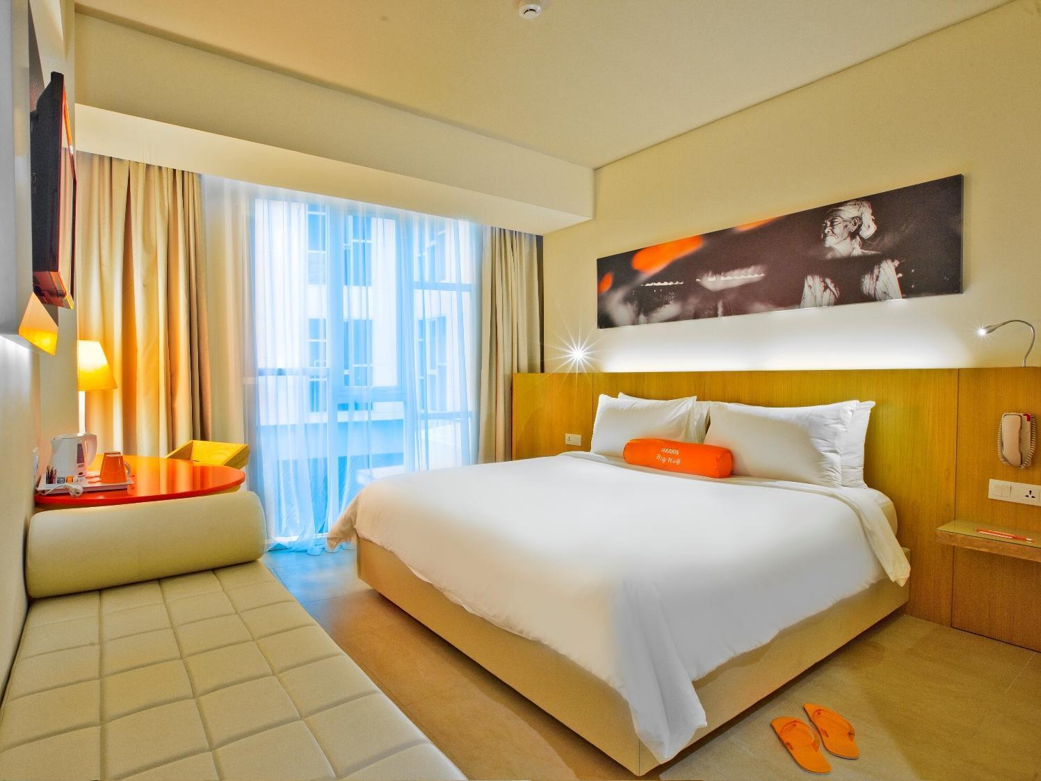 Harris Hotel Raya 庫塔 外观 照片